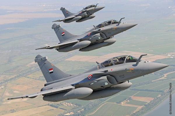 Αίγυπτος: Νεκροί 12 τζιχαντιστές μετά από αεροπορική επιδρομή στο βόρειο Σινά